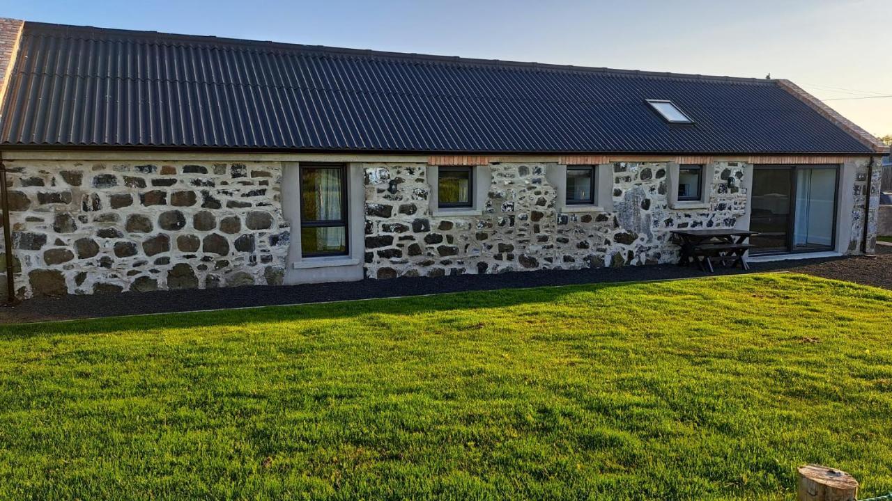 Country Views The Barn Villa Dunseverick Exterior photo